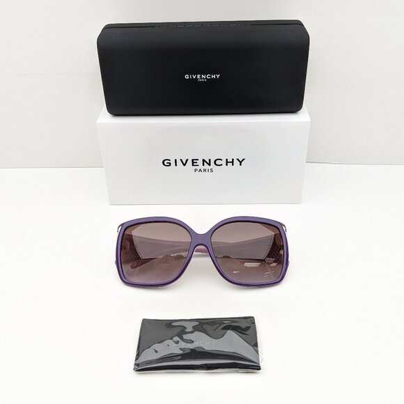 🕶️Made in Italy! GIVENCHY SGV727 Sunglasses 61/15/135 | ALT147🕶️ - Picture 1 of 8